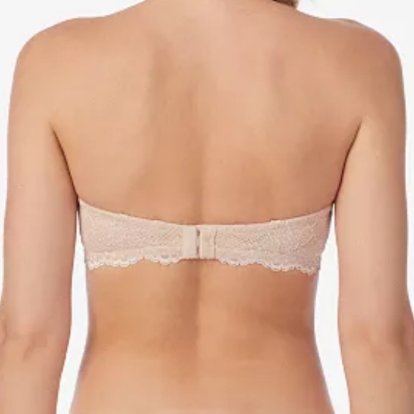 On Gossamer nude strapless bra with lace detail. - Picture 8 of 9